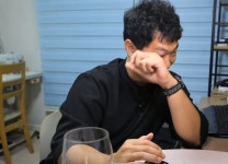 ‘뒷광고 폭로’ 홍사운드, 한달 만에 복귀…“와, 왜 눈물이 나지”