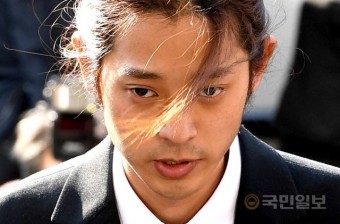 [속보] ‘집단 성폭행’ 가수 정준영 징역 5년 확정