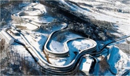 평창 슬라이딩센터…플라잉 스켈레톤으로 새생명 불어넣는다