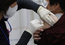 “독감주사 맞고 몇명 사망했나, 알려줘야 공포 진정된다” [인터뷰]