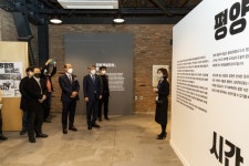 서울시립대학교 박물관 특별전 “사진과 지도로 보는 북한의 도시 평양의 시간” 展 개최