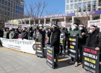 “마스크 벗는 목욕탕도 문 여는데 헬스장은 왜 안 되나”