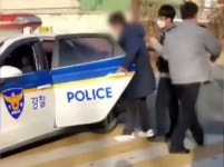 “수상한데…” 택시기사의 눈썰미, 보이스피싱범 잡았다