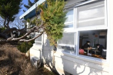 [포토] “샘, 울지 마세요” 전교생 한 명, 우도분교의 졸업식