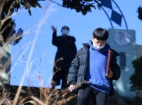 [포토] “샘, 울지 마세요” 전교생 한 명, 우도분교의 졸업식