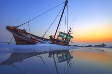 [앵글속 세상] 세상이 버렸지만… 폐허, 풍경이 되다