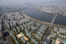 이미 너무 올랐어… 재건축 호재 노원·강남, 불안한 관망세