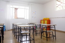 발달장애·청각장애 학생이 한 교실에…특수학교 내 ‘일률적 교육’