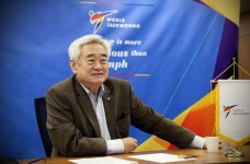 세계태권도연맹 집행위원 연령 제한, 성균형도 명문화