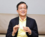 [역경의 열매] 박종석 (1) LG맨으로 30여년, 쉼 없이 즐겁게 일하던 어느날…