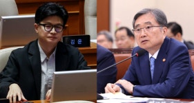 한동훈 “北에 찍 소리도 못 하면서”…조현 “답변 거부”