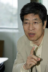“늑대 무섭다고 보지도 말라”