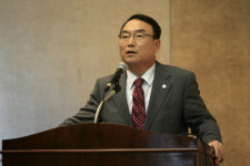 김인규 “사리사욕이나 정치적 목적 없다”