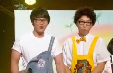 사마귀유치원 “숨만쉬고 알바 6년하면 대기업취직”