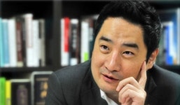 SBS 아나운서 강용석 예능으로 이미지세탁…대중 우습나