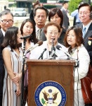 10년 노력으로 채택된 미 하원의 위안부 결의안