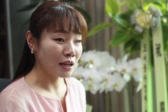 전장연 앞 무릎 꿇었던 김예지 