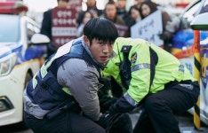 영화관 왜 베테랑2만 종일 틀었나… 상영점유율 67.6%