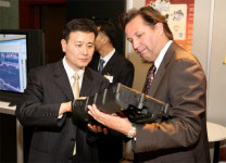 [사진]KOTRA 코리아·GM 오토파트 플라자 2006