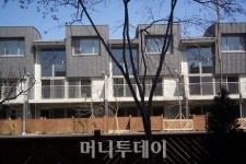 [디카 스케치]국내 첫 타운하우스에서 살기