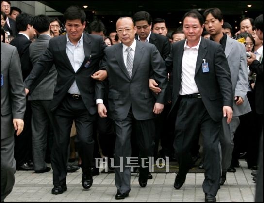 한화그룹, 대전 한화에어로스페이스 폭발 사고에 책임 있는 수습 총력과 사과·유가족 위로 천명