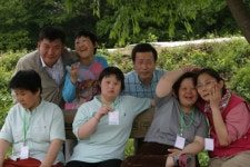 LS산전 임직원, 충북 청원서 사회봉사활동