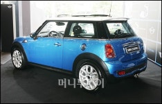 [사진]BMW 뉴 MINI 쿠퍼 S 출시