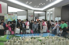 여수 신영웅천지웰 모델하우스 인파