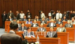 민주 한, 가축법 개정 공청회하자