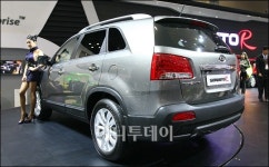 [사진]2009 서울모터쇼, 쏘렌토 R 선보이다