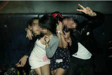청담동 클럽사진 전문가 분석 몰카는 아냐