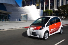 세계 최초 전기차 아이미브 한국 상륙