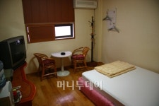 [단독][사진]유진박 머물던 군포 모텔방 내부