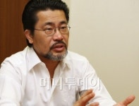 연극대신 사업…소비자에게 박수받아야죠