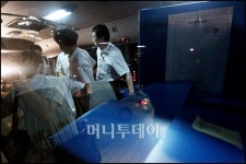 [사진]한화그룹 압수수색...증거품 다량 확보한 검찰