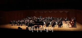 [사진]홍광호에 열광하고 쇼팽에 젖어들다