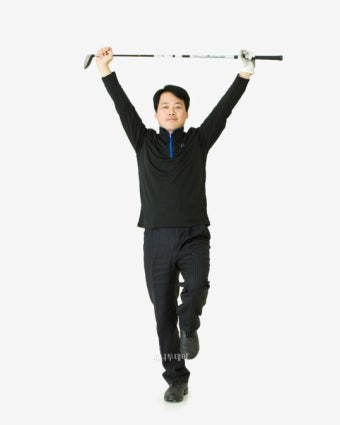 겨울 골프 마니아 '허리부상 주의보'