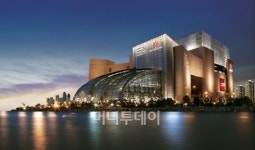 신세계 센텀시티점 동북아 쇼핑메카로