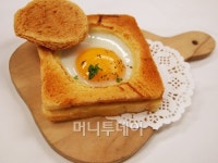 알찬 만찬…껍질깬 계란의 위대한 재탄생