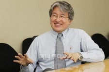 저작권 전문가보다 배우 변호사가 더 좋아요
