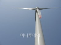 태양광 때문에 문턱 닳은 영흥발전소 가보니