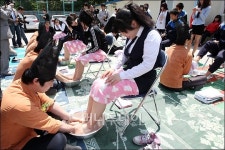 [사진]선생님들의 제자사랑 세족식