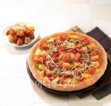 미스터피자, 떡갈비이어 닭갈비 피자선봬