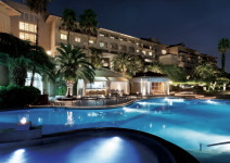 제주신라의 ‘이국적이고 낭만적인 여름밤’ 해외 유명 리조트가 부럽지 않다.