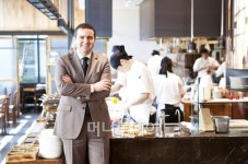 80여 년 역사의 장인정신으로 세계 최고 치즈 만든다