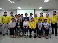 다이소 2011 상반기 부문별 우수점장 시상, 베스트 오브 베스트상에 수원역점 조정주 점장