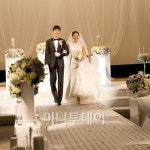 포스코건설, 송도사옥 대강당 직원 웨딩홀로 개방