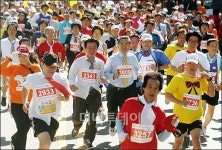 (주)만세벤처스 | [사진]'전국 벤처인, 넥타이 휘날리며!