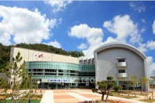 경북울진군, 147억 들여 해양레포츠센터 개관