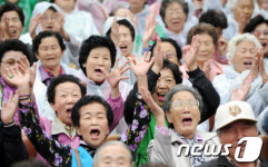[사진]어르신들의 밝은 미소